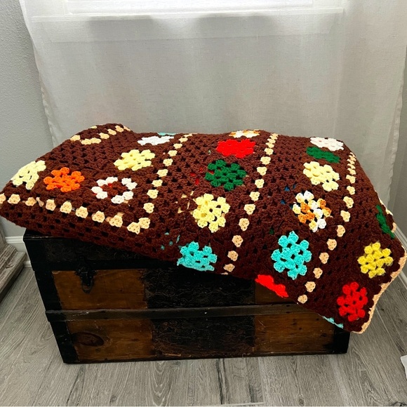 VTG Boho Retro Throw, Granny Square Afghan, Crochet Jewel-Tone Blanket 88” x 67” - Picture 1 of 7